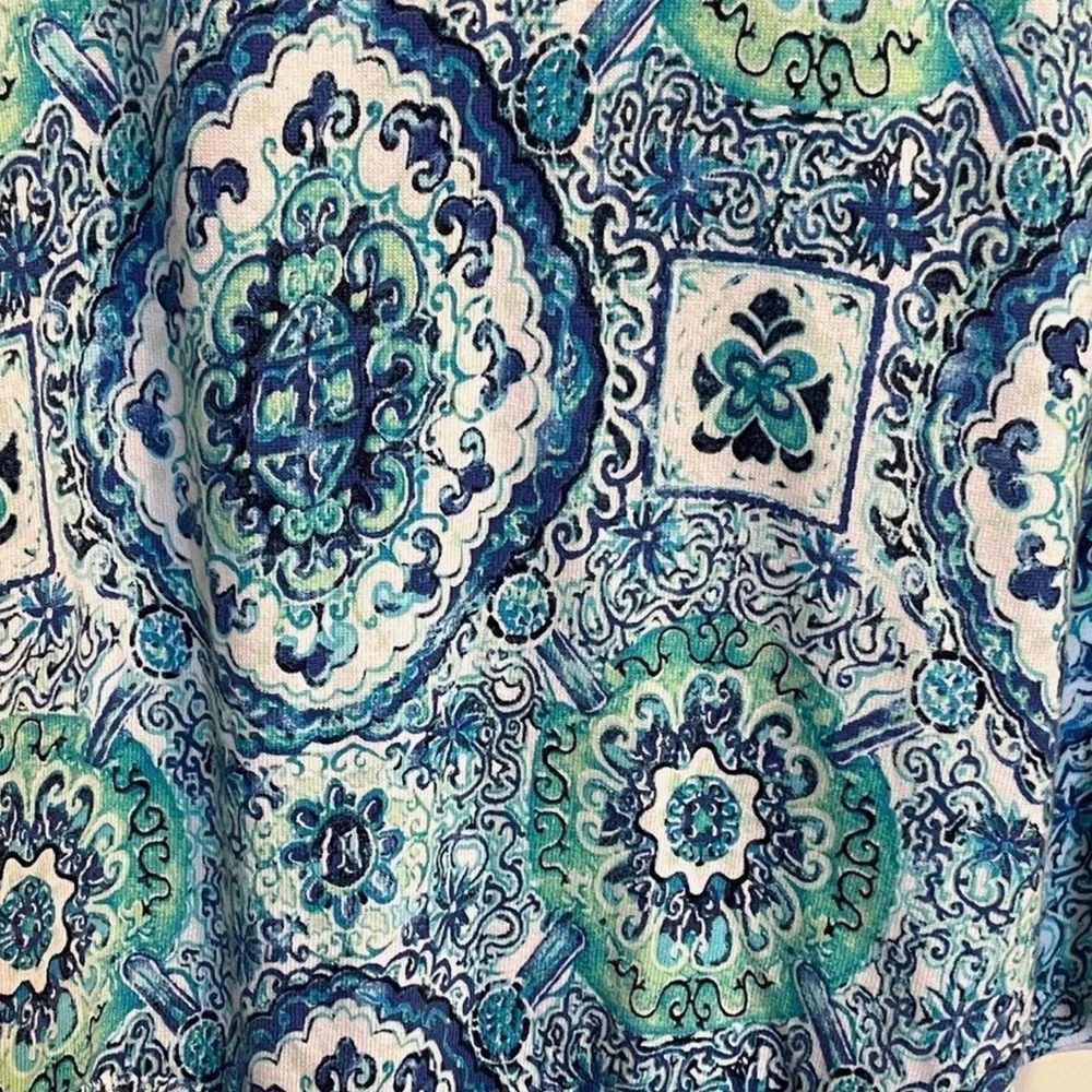 Talbots Medallion Print Lightweight Sweater XL Blue Green Roll Tab Sleeve Top